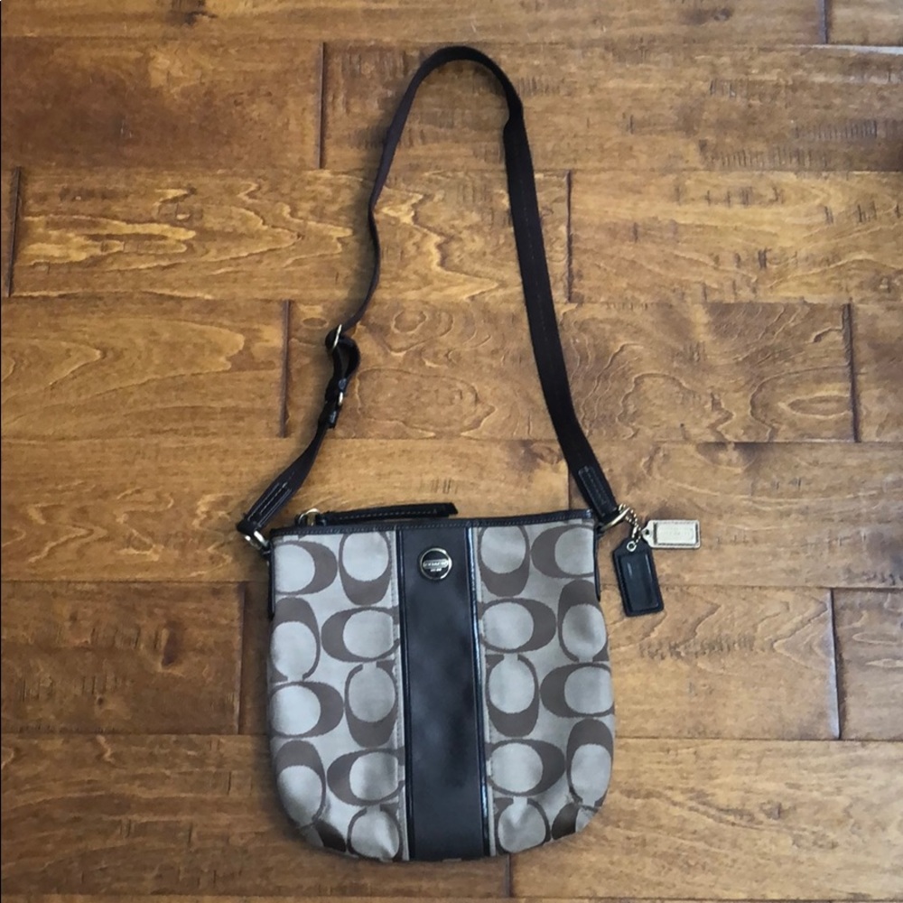 🦄 Coach Crossbody Bag